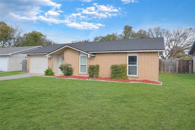 1813 Overglen Drive, Plano, TX 75074