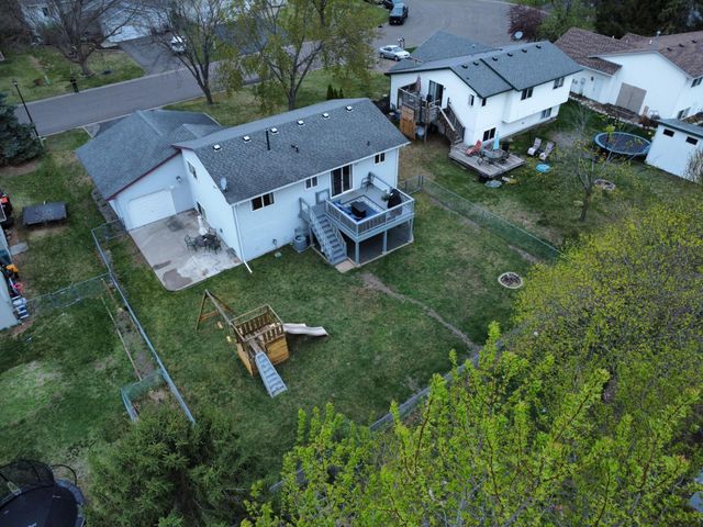 9621 Hallmark Avenue S, Cottage Grove, MN 55016