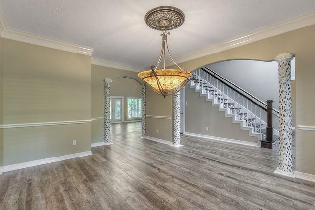 10819 Lake Windcrest, Magnolia, TX 77354