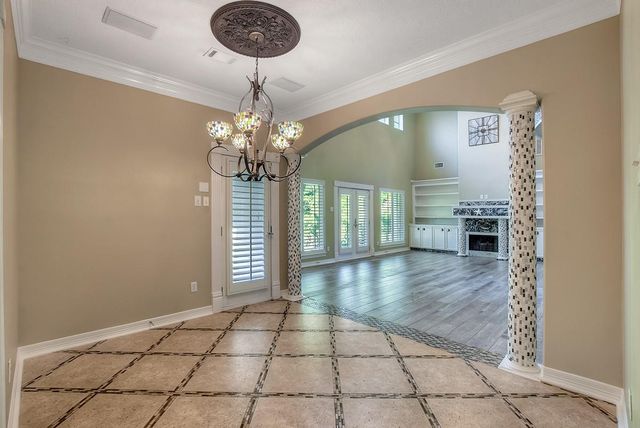 10819 Lake Windcrest, Magnolia, TX 77354