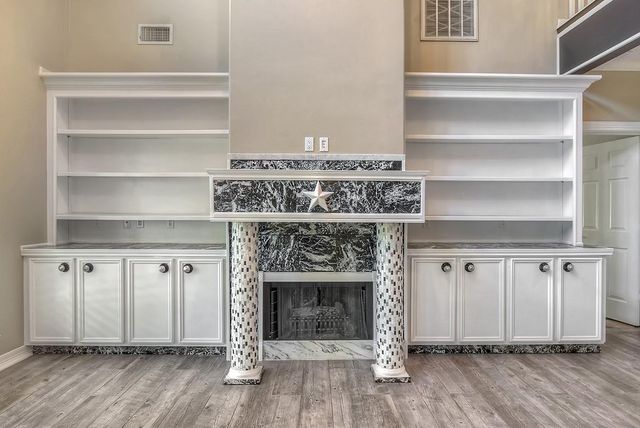 10819 Lake Windcrest, Magnolia, TX 77354