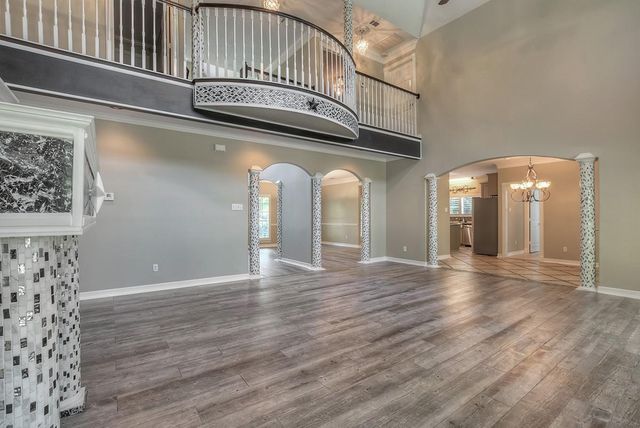 10819 Lake Windcrest, Magnolia, TX 77354