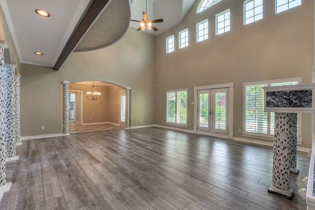10819 Lake Windcrest, Magnolia, TX 77354