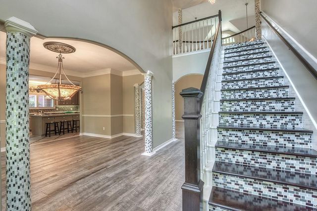 10819 Lake Windcrest, Magnolia, TX 77354