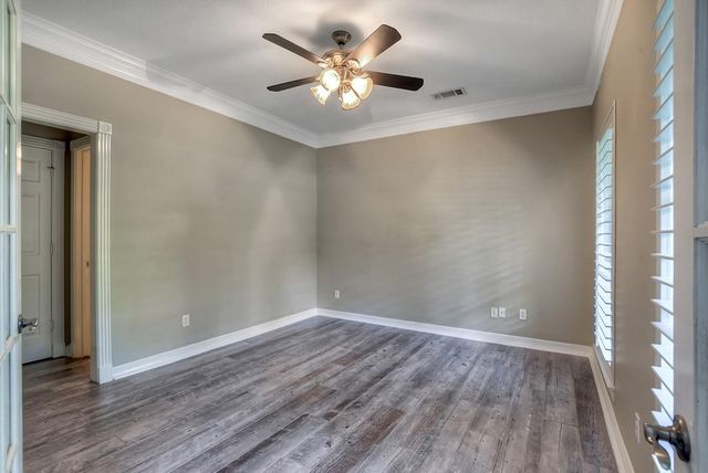 10819 Lake Windcrest, Magnolia, TX 77354