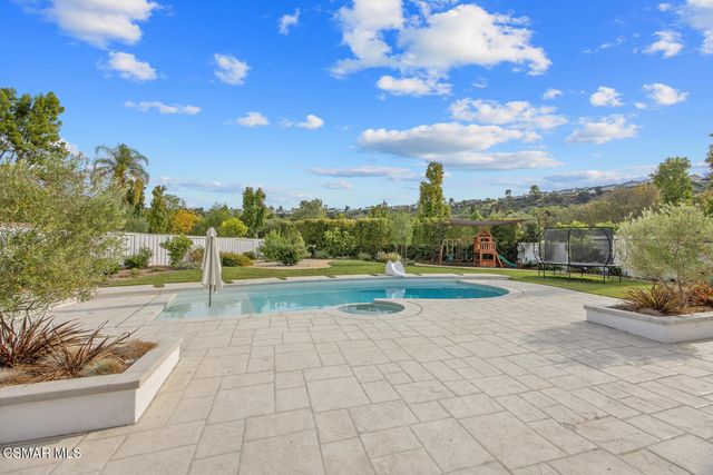 31944 Doverwood Court, Westlake Village, CA 91361