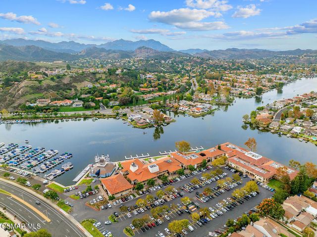 31944 Doverwood Court, Westlake Village, CA 91361