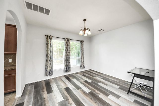 11207 Royal Rock Ct Court, Houston, TX 77088