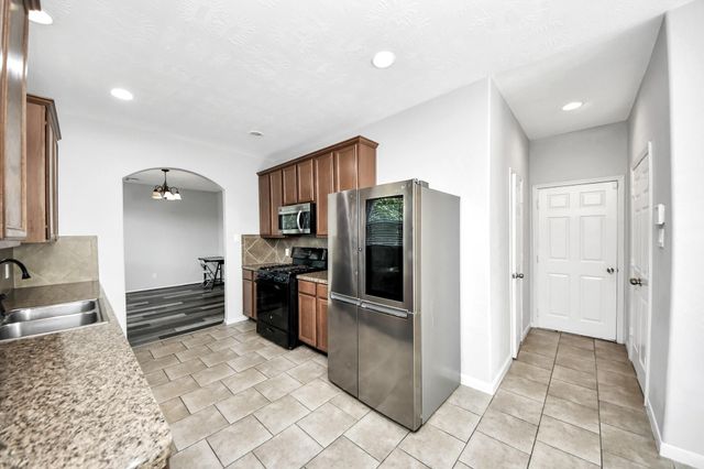 11207 Royal Rock Ct Court, Houston, TX 77088