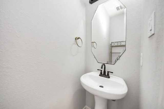 11207 Royal Rock Ct Court, Houston, TX 77088