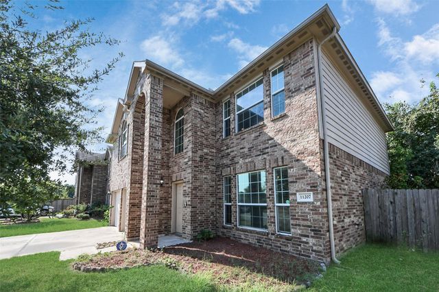 11207 Royal Rock Ct Court, Houston, TX 77088