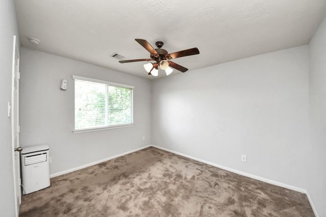 11207 Royal Rock Ct Court, Houston, TX 77088