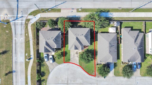 11207 Royal Rock Ct Court, Houston, TX 77088