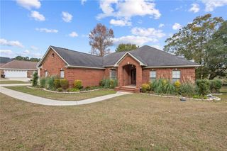 8806 Belmont Park Drive, Theodore, AL 36582