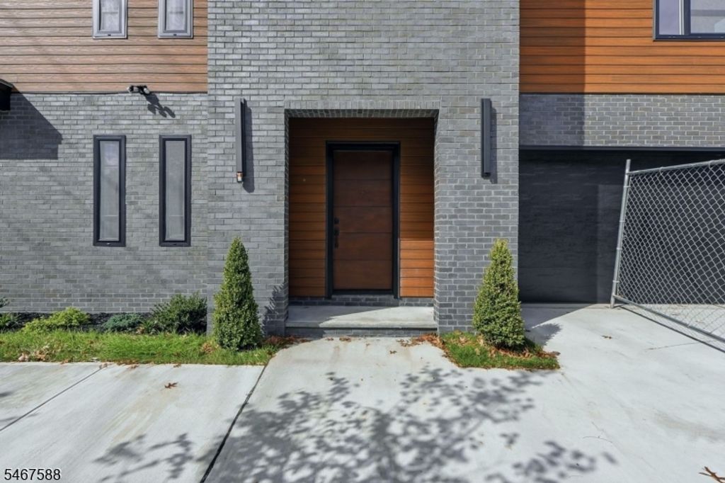 97 9Th Ave, Newark City, NJ 07107 — photo 3