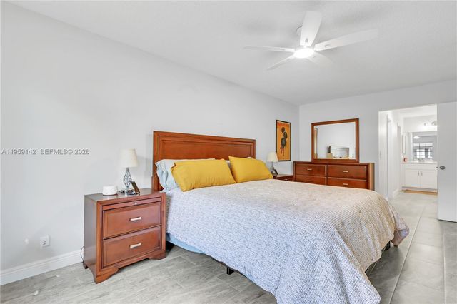 10115 44th Way S 409, Boynton Beach, FL 33436