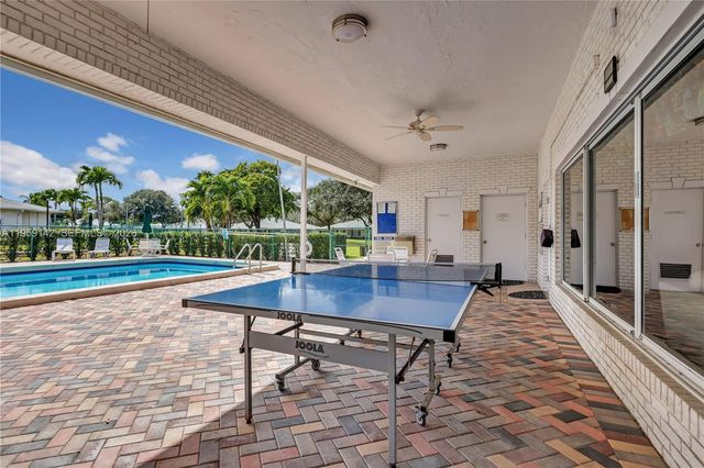 10115 44th Way S 409, Boynton Beach, FL 33436