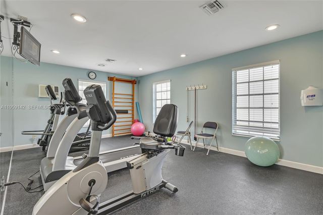 10115 44th Way S 409, Boynton Beach, FL 33436