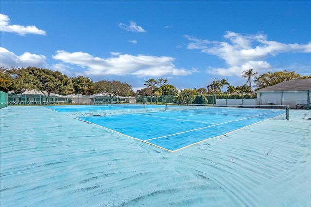 10115 44th Way S 409, Boynton Beach, FL 33436