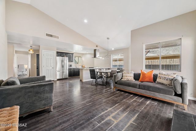 836 E Oregon Street, Tucson, AZ 85706