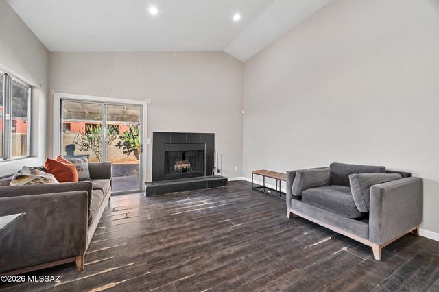 836 E Oregon Street, Tucson, AZ 85706