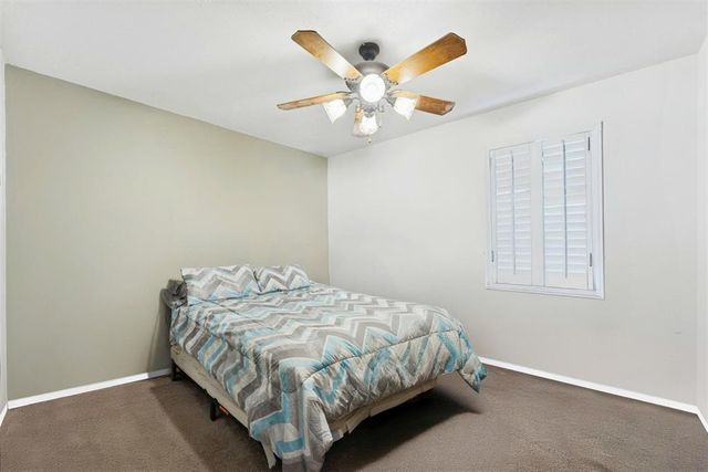 11419 N May Avenue D, Oklahoma City, OK 73120