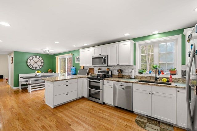 7 Samantha Avenue, Raymond, NH 03077