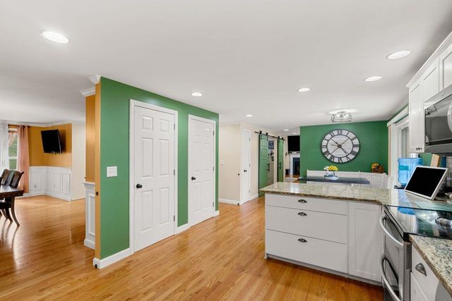 7 Samantha Avenue, Raymond, NH 03077