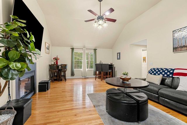 7 Samantha Avenue, Raymond, NH 03077