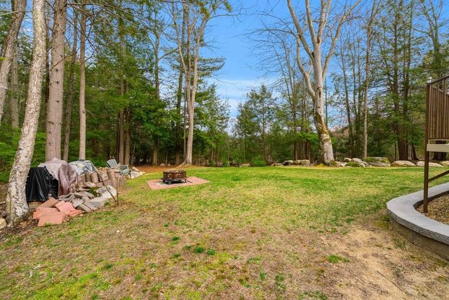 7 Samantha Avenue, Raymond, NH 03077