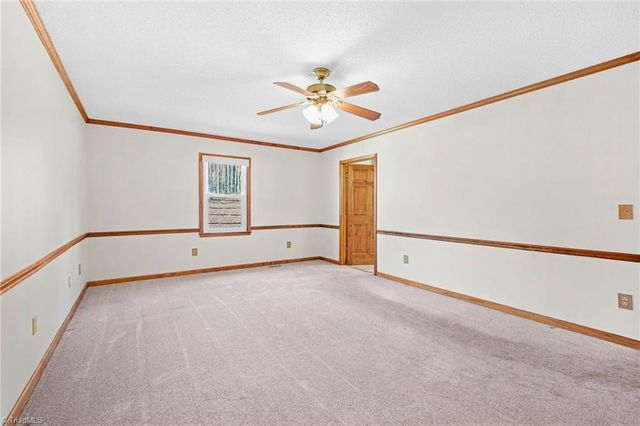 109 Normandy Avenue, Boonville, NC 27011