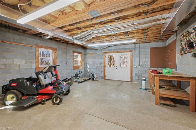 109 Normandy Avenue, Boonville, NC 27011