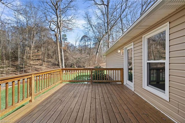 109 Normandy Avenue, Boonville, NC 27011