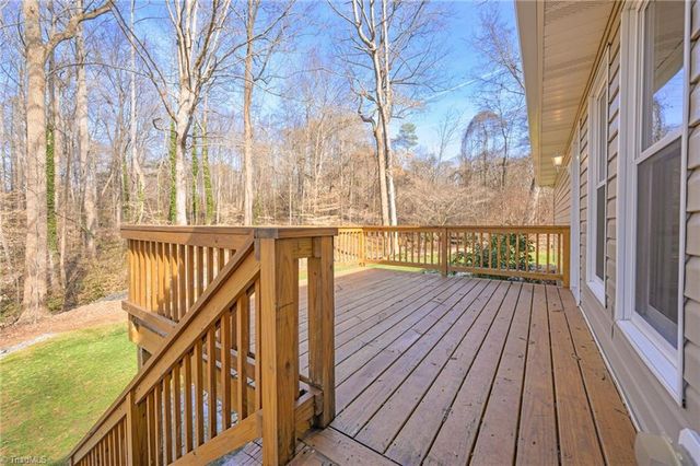 109 Normandy Avenue, Boonville, NC 27011