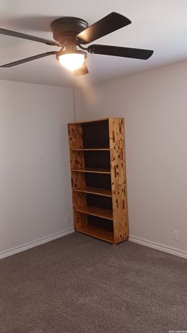 303 SULPHUR SPRINGS, Cibolo, TX 78108