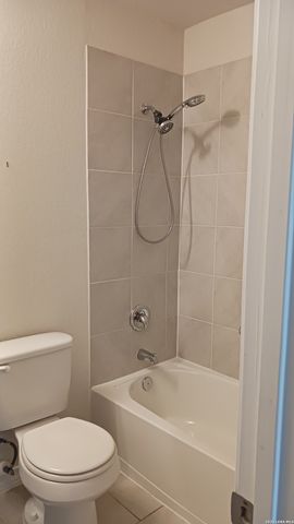 303 SULPHUR SPRINGS, Cibolo, TX 78108