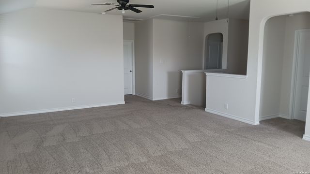 303 SULPHUR SPRINGS, Cibolo, TX 78108