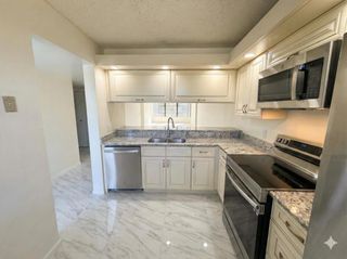 3826 Whitehall Drive 305, West Palm Beach, FL 33401