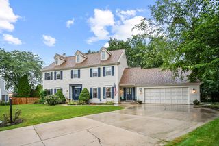12935 W Ohio COURT, New Berlin, WI 53151