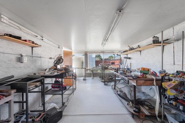 2960 Renee CT, Fort Myers, FL 33905