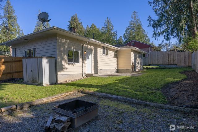 1011 N 14th Street, Mount Vernon, WA 98273