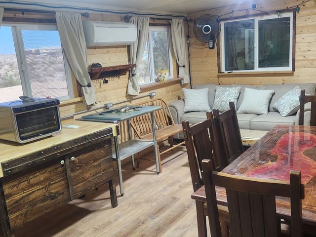 218 W Detrital Drive, Meadview, AZ 86444