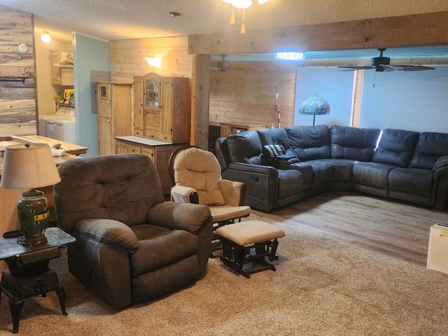 218 W Detrital Drive, Meadview, AZ 86444