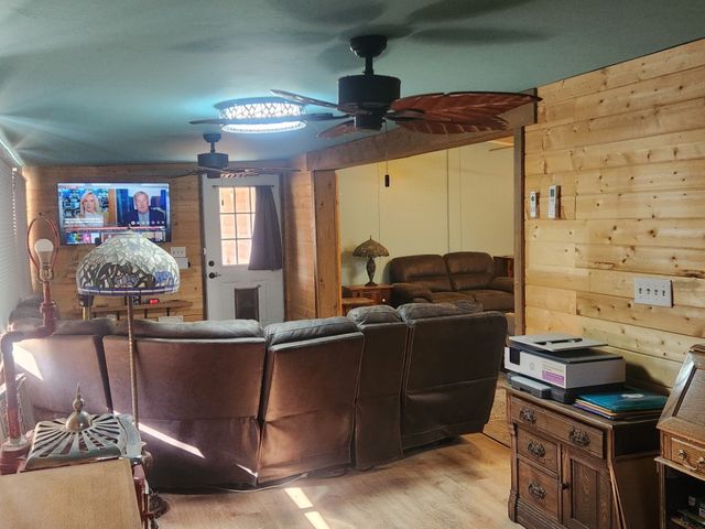 218 W Detrital Drive, Meadview, AZ 86444