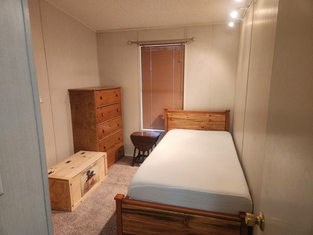 218 W Detrital Drive, Meadview, AZ 86444