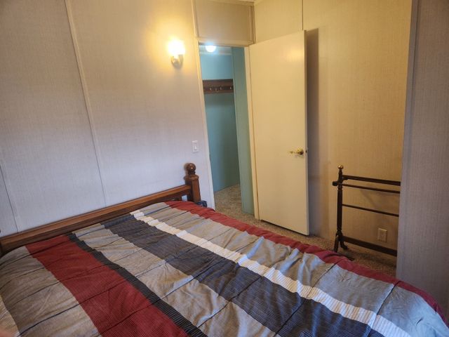 218 W Detrital Drive, Meadview, AZ 86444