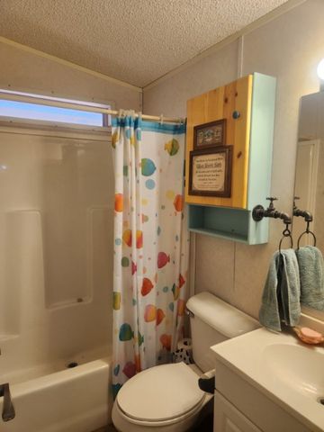 218 W Detrital Drive, Meadview, AZ 86444