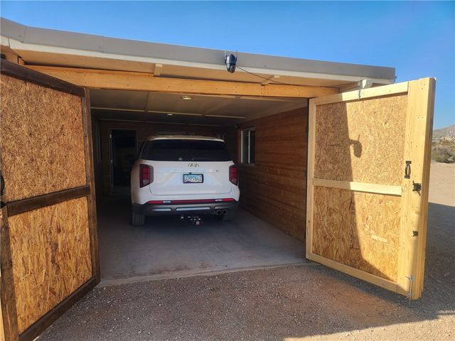 218 W Detrital Drive, Meadview, AZ 86444