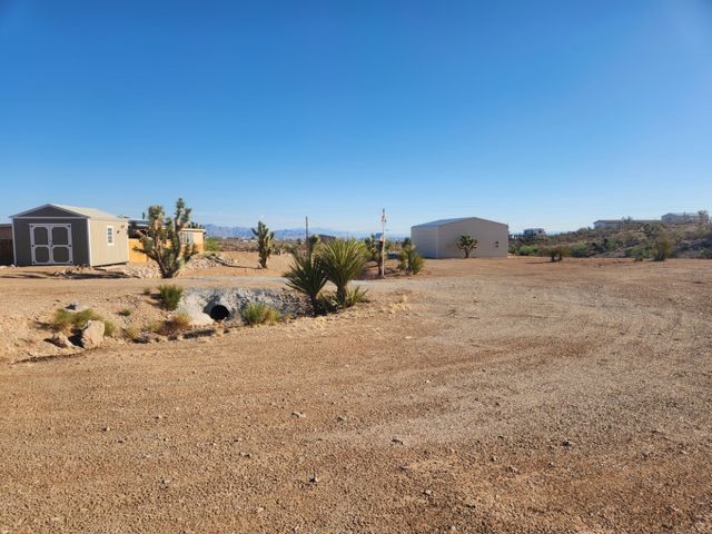 218 W Detrital Drive, Meadview, AZ 86444
