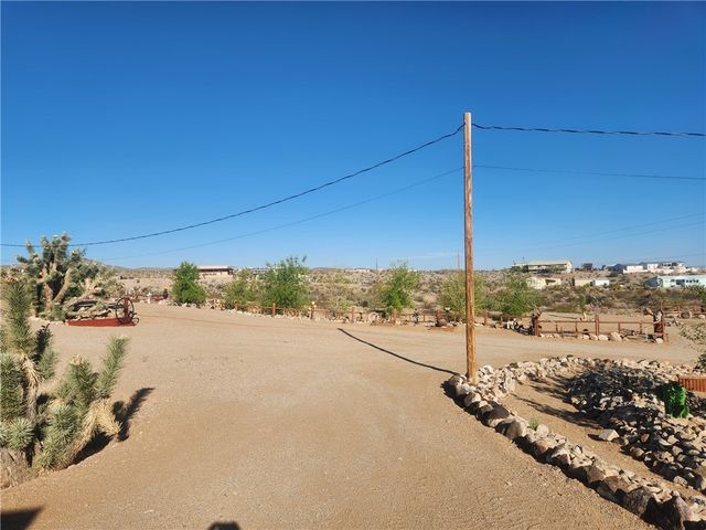 218 W Detrital Drive, Meadview, AZ 86444